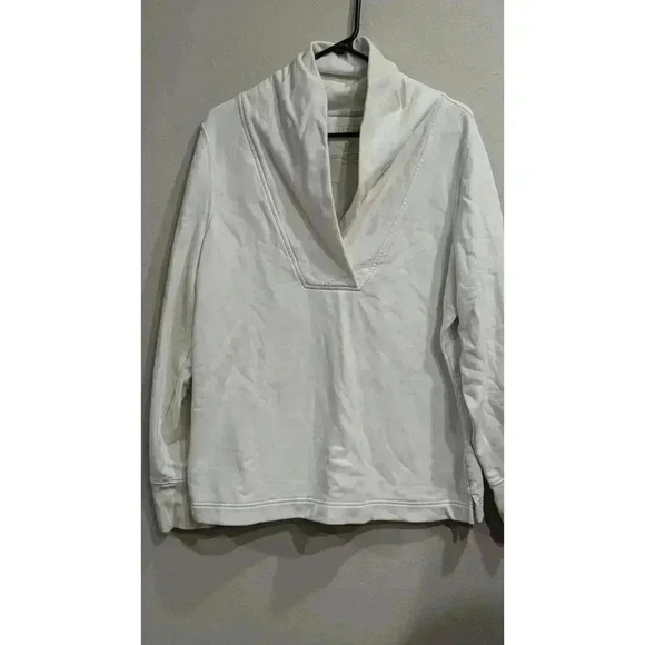 L.L. Bean Tops - Women's pullover cream sweatshirt w/ v-neck by L.L. Bean size XL